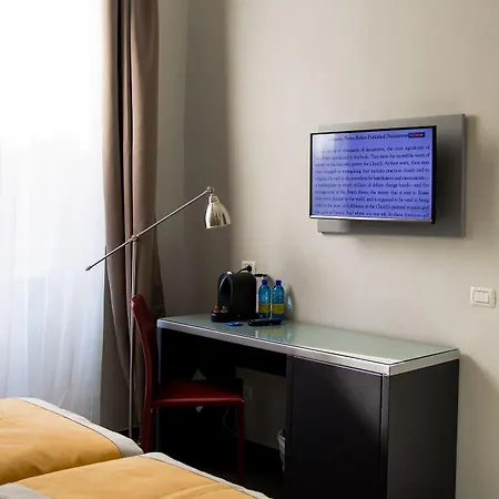 ゲストハウス Ht N°9 Colosseo