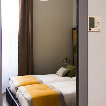 ゲストハウス Ht N°9 Colosseo