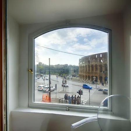 Ht N°9 Colosseo ゲストハウス ローマ