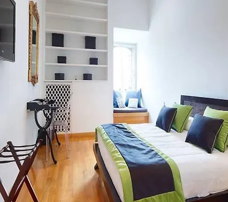 Ht N°9 Colosseo Guest house Rome