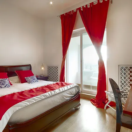 Ht N°9 Colosseo Guest house 2*