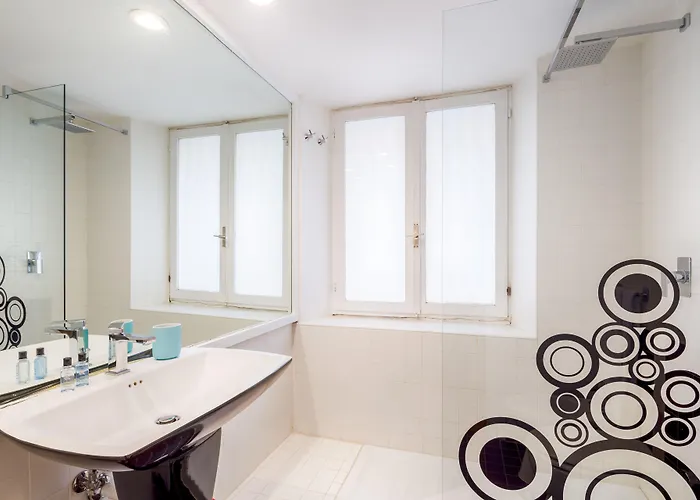 Ht N°9 Colosseo 3* 로마