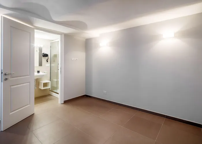 Ht N°9 Colosseo 로마